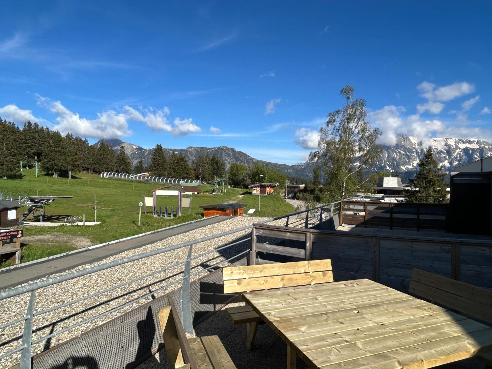 App 8 A 10 Pers Au Pied Des Pistes Daire Chamrousse Dış mekan fotoğraf